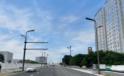 陜西西咸新區(qū)首條多桿合一道路！華體科技讓美與美好一路發(fā)生